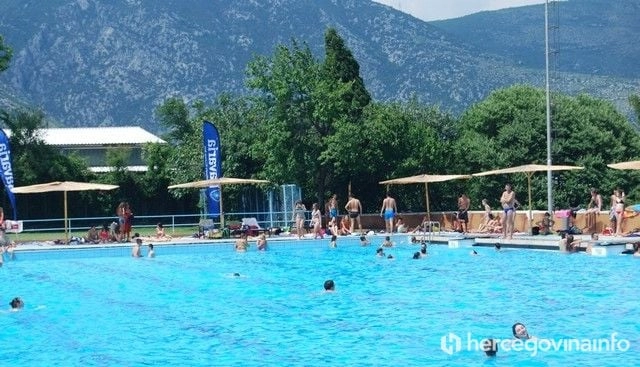 Spašen kupač na gradskom bazenu u Mostaru